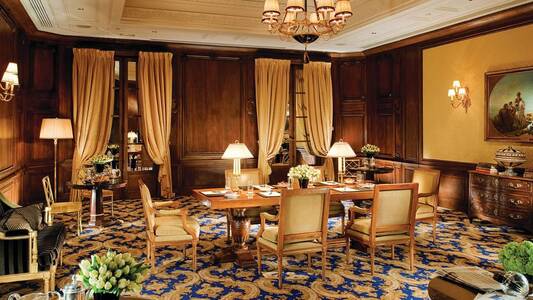 Four Seasons Hotel George V, Fine Hotels + Resorts